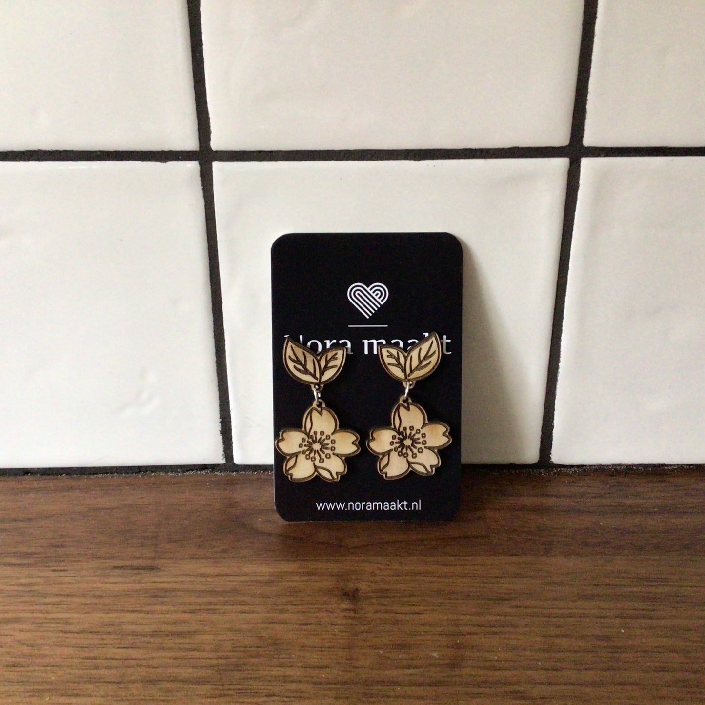 Houten oorbellen-bloesem