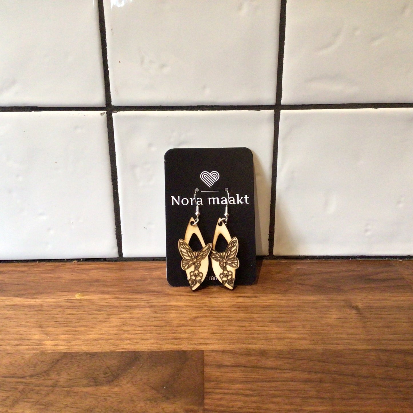 Houten oorbellen-Vlinder