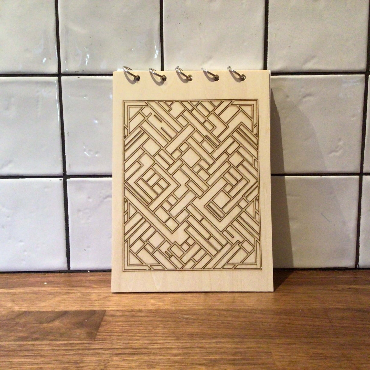Kleurboek met houten kaft-patronen